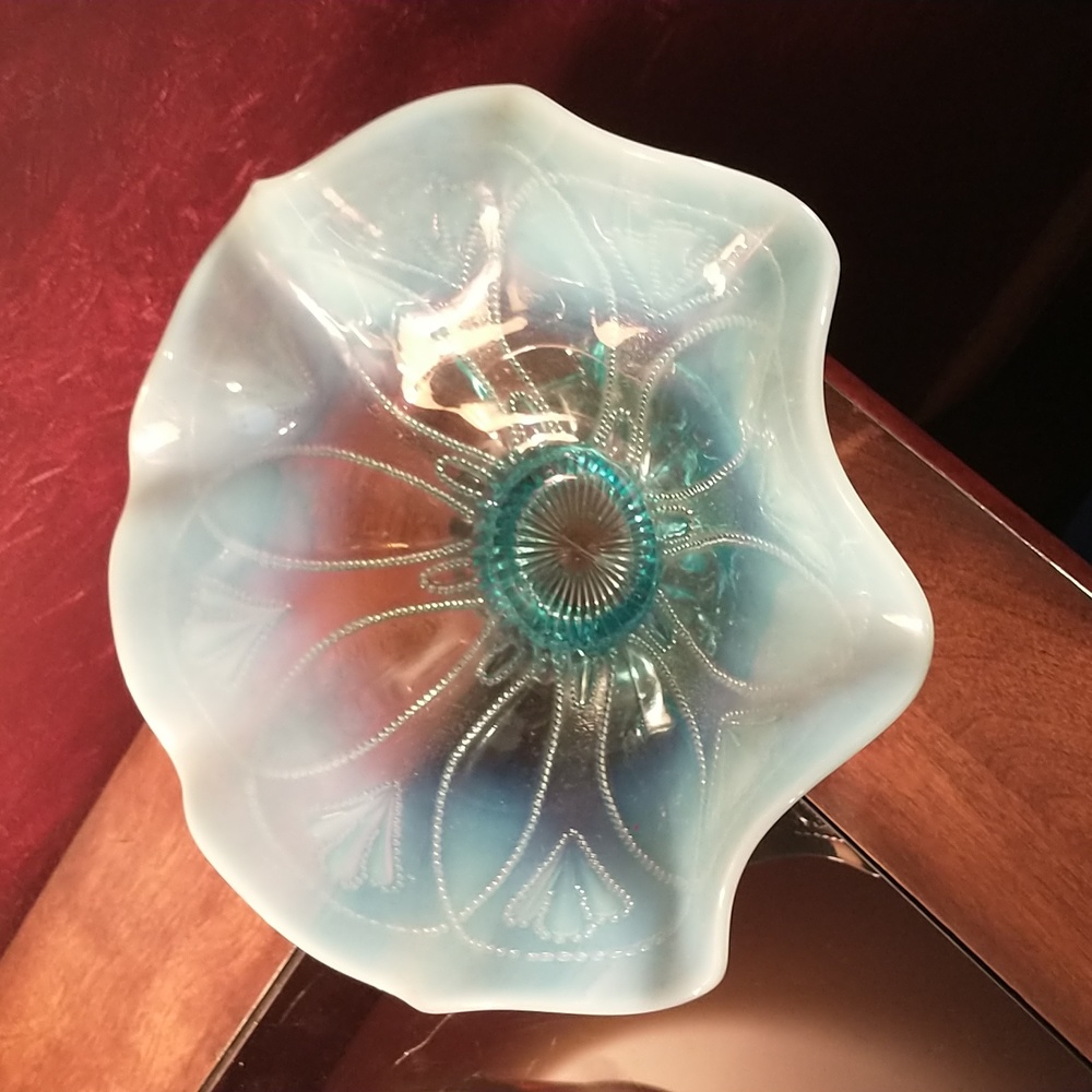 Northwood New Leaf Blue Opalescent Roulette Bowl - Picture 3 of 7